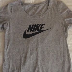Nike T-Shirt✨